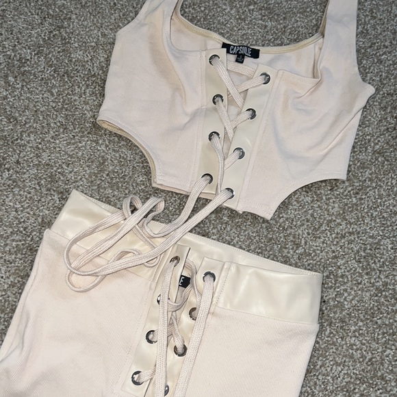 Matching set - Picture 3 of 9